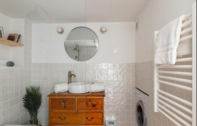 Appartement Authentique Situe En Plein Centre D'Antibes Extérieur photo