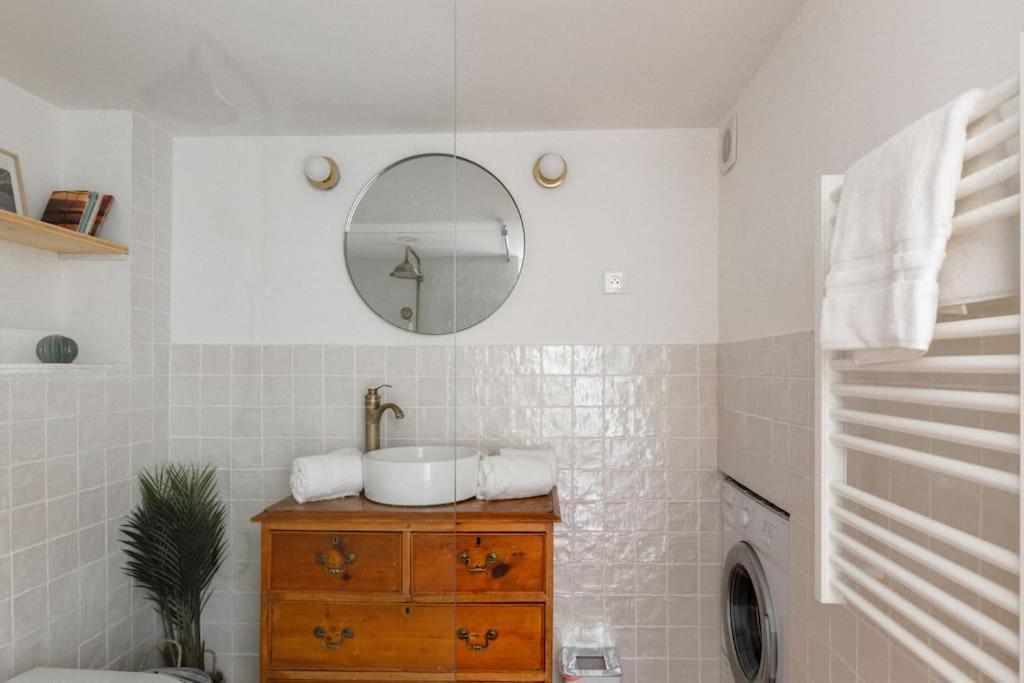 Appartement Authentique Situe En Plein Centre D'Antibes Extérieur photo